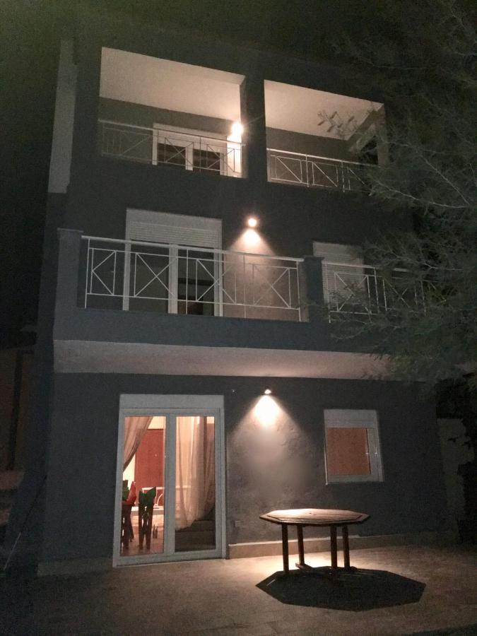 아피토스 Modern House 게스트하우스 외부 사진